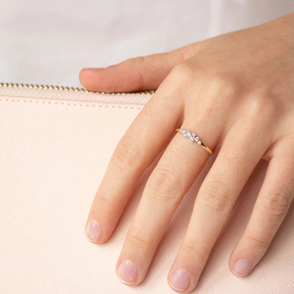 9ct Gold Diamond Ring