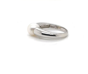 White Fresh Water Pearl Sterling Silver Ring