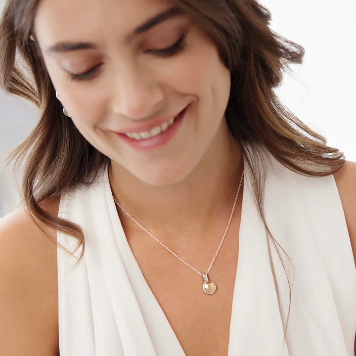 
            
                Load image into Gallery viewer, NAJO  Rosy Glow Necklace
            
        