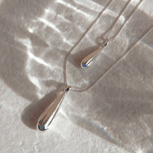 NAJO Raya Small Baton Necklace